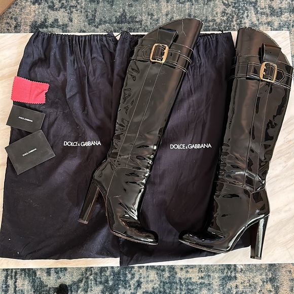 Dolce & Gabbana Patent Leather Boots - sz. 37 - Picture 3 of 9